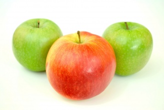 Nice-apples-214170 1920.jpg